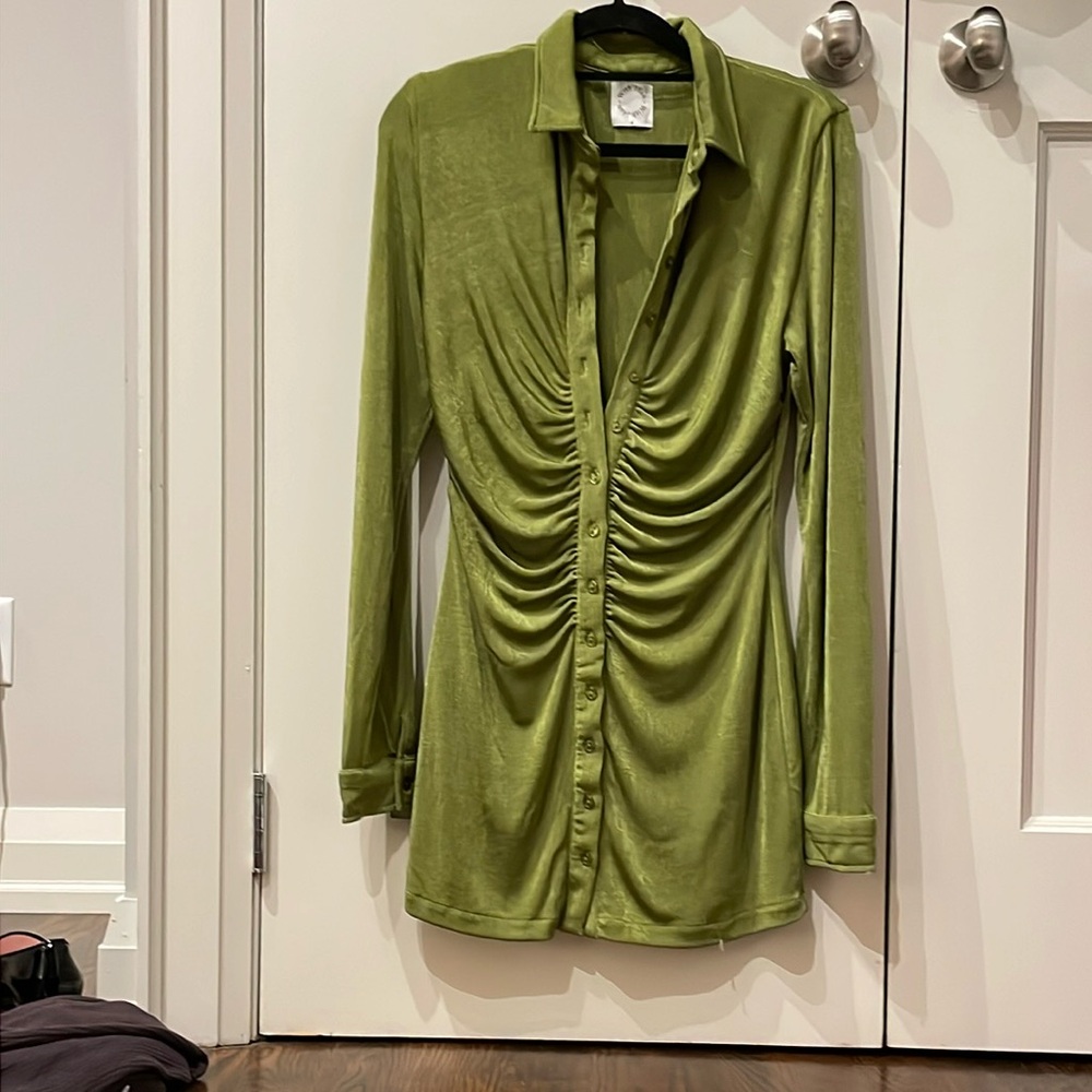 NWOT With Jéan Andy Green Long Sleeve Button-Up Dress